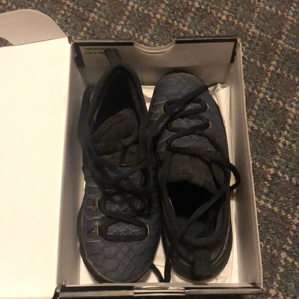 Nike Kevin Durant basketball shoes